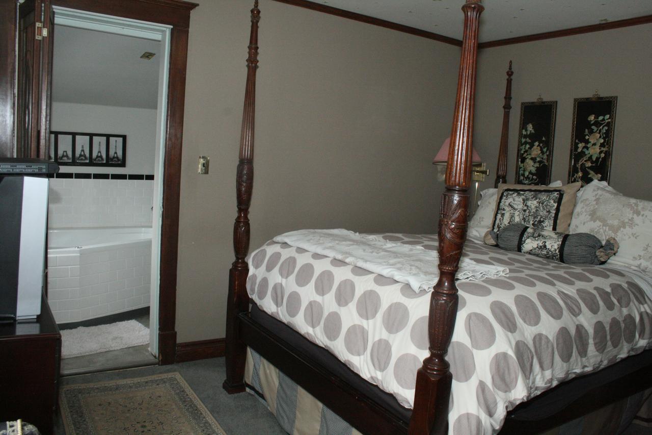 Rose Arden Bed & Breakfast Хамилтън Екстериор снимка