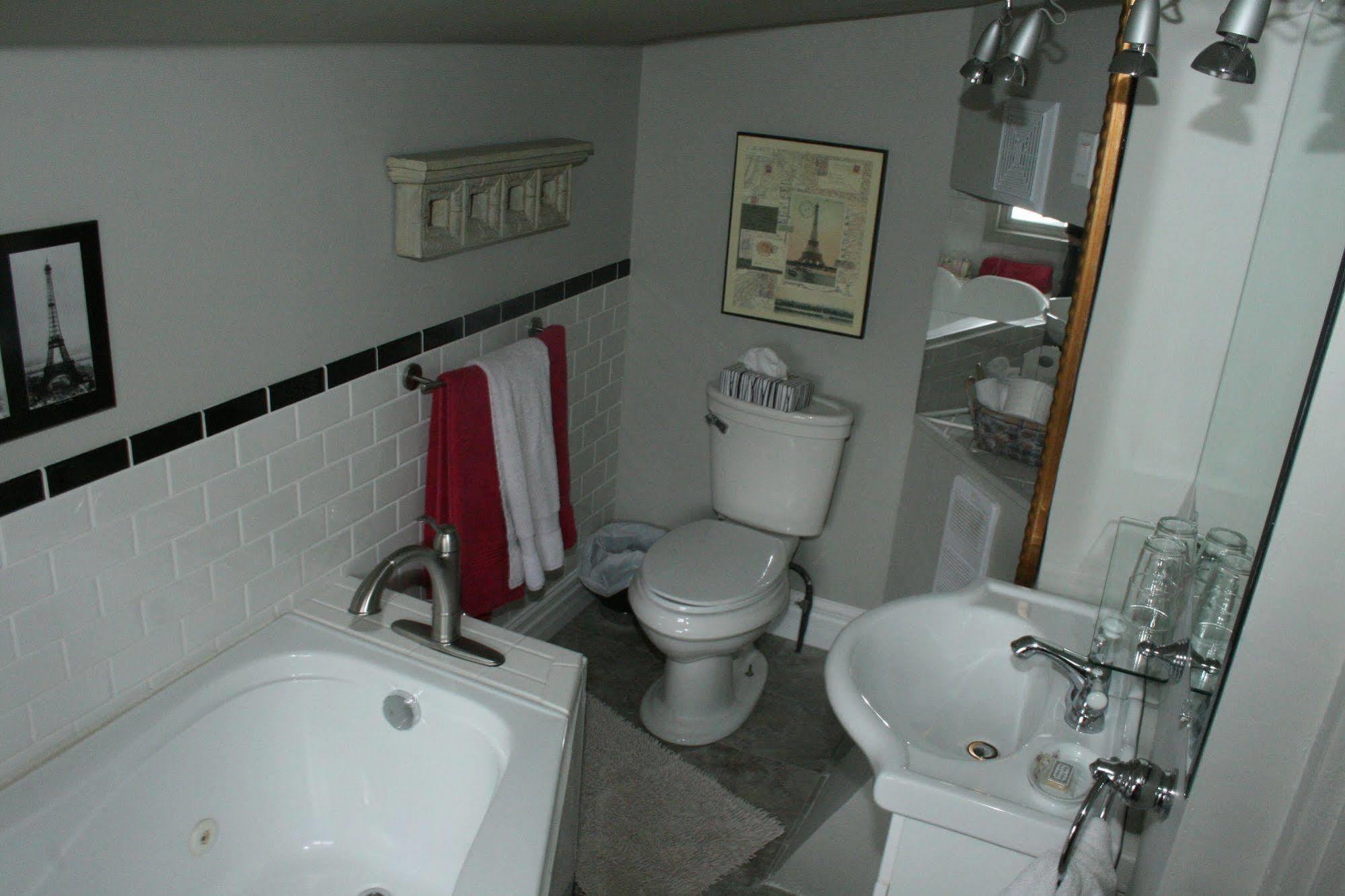 Rose Arden Bed & Breakfast Хамилтън Екстериор снимка