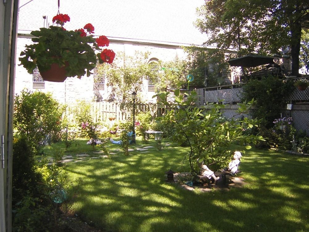 Rose Arden Bed & Breakfast Хамилтън Екстериор снимка